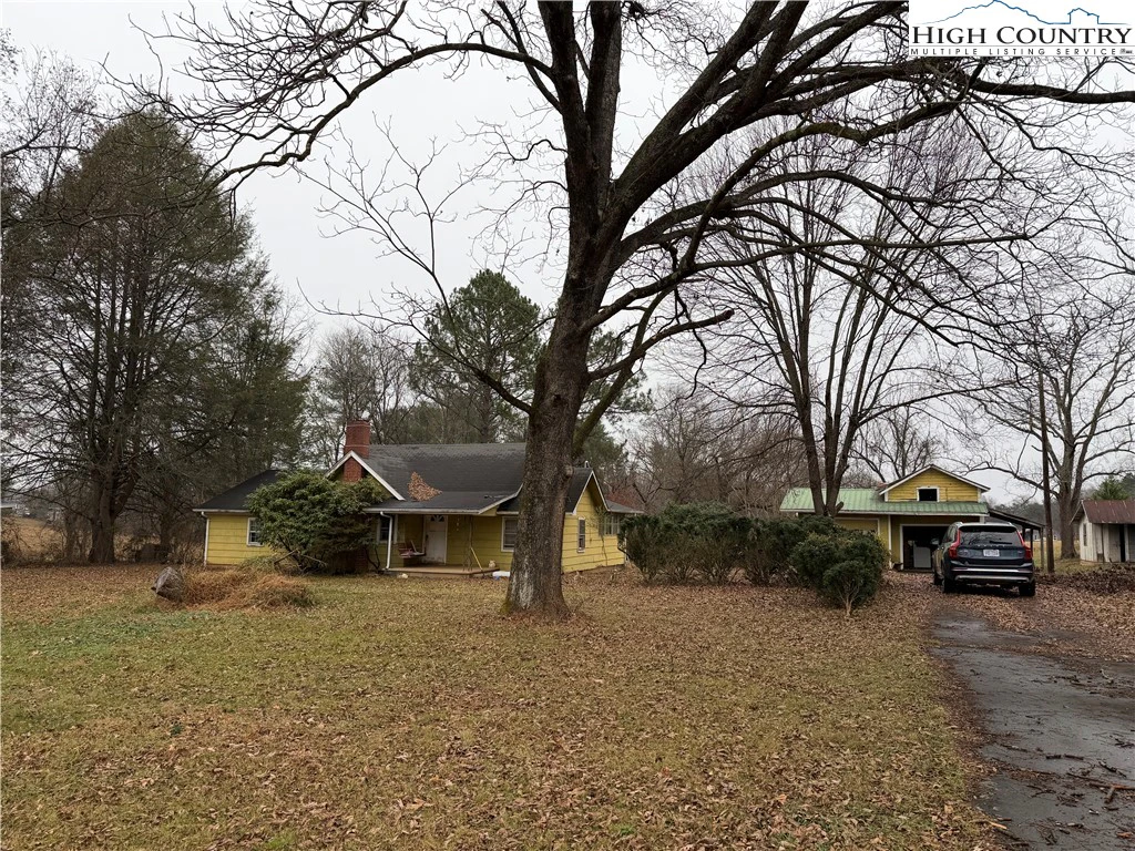 Image number 13 for the current listing