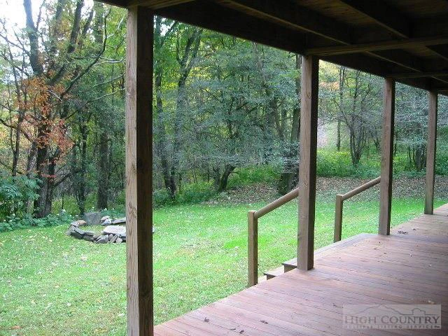 Image number 2 for the current listing