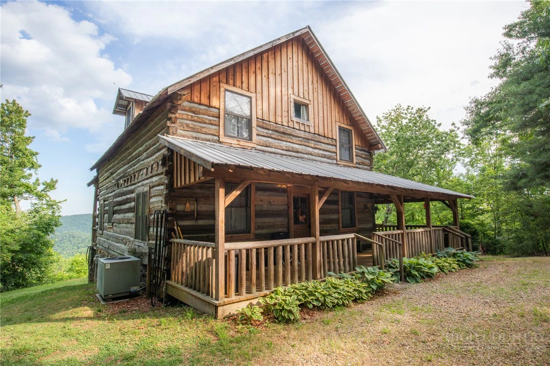 Image number 7 for the current listing