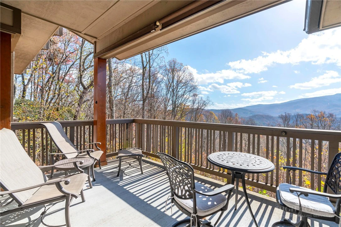 Image number 12 for the current listing