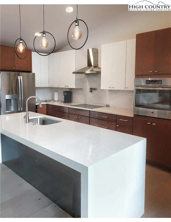 Image number 6 for the current listing