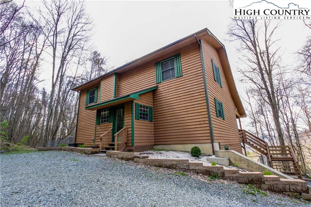 Image number 16 for the current listing