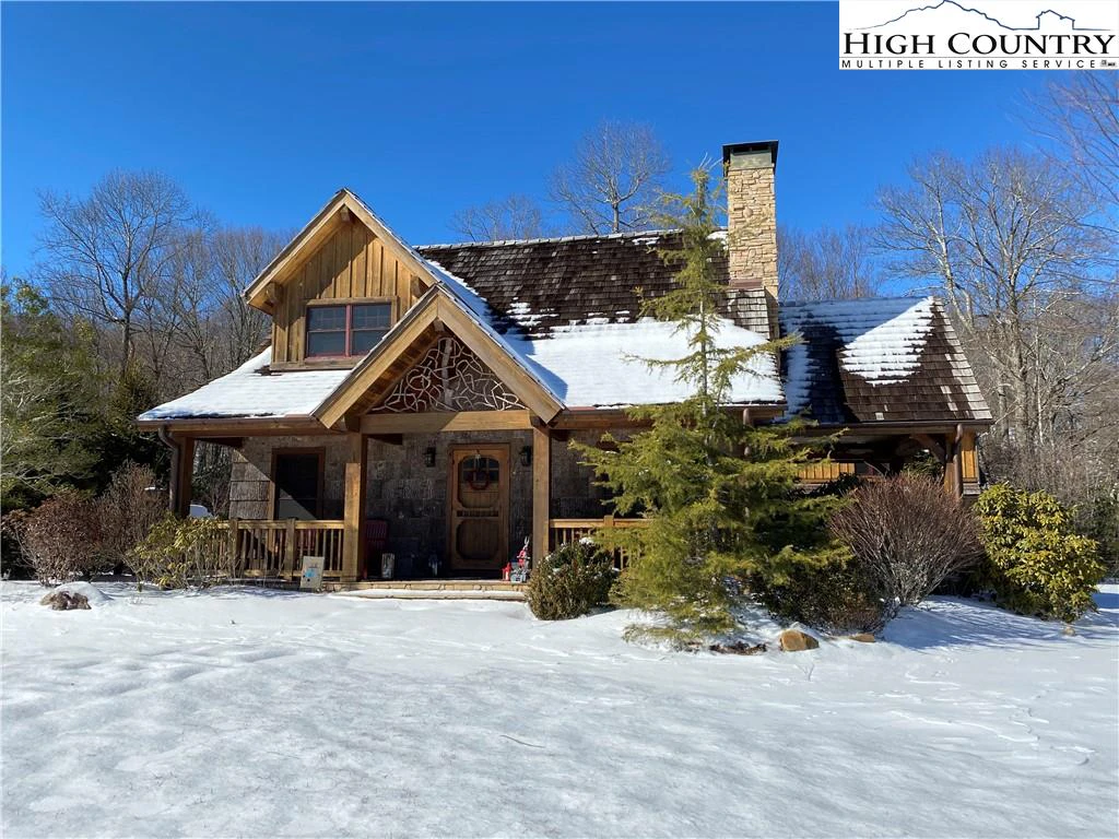 Image number 1 for the current listing