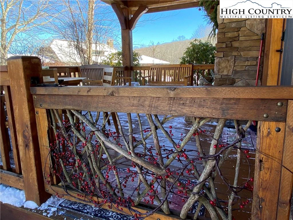 Image number 6 for the current listing