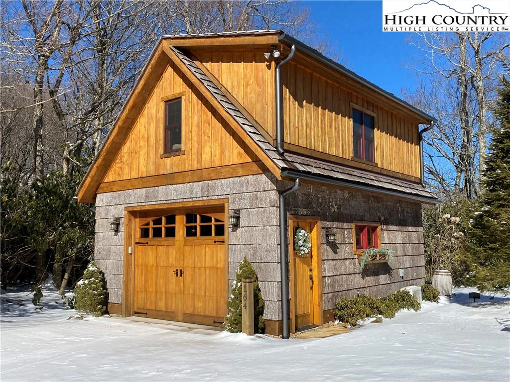 Image number 7 for the current listing