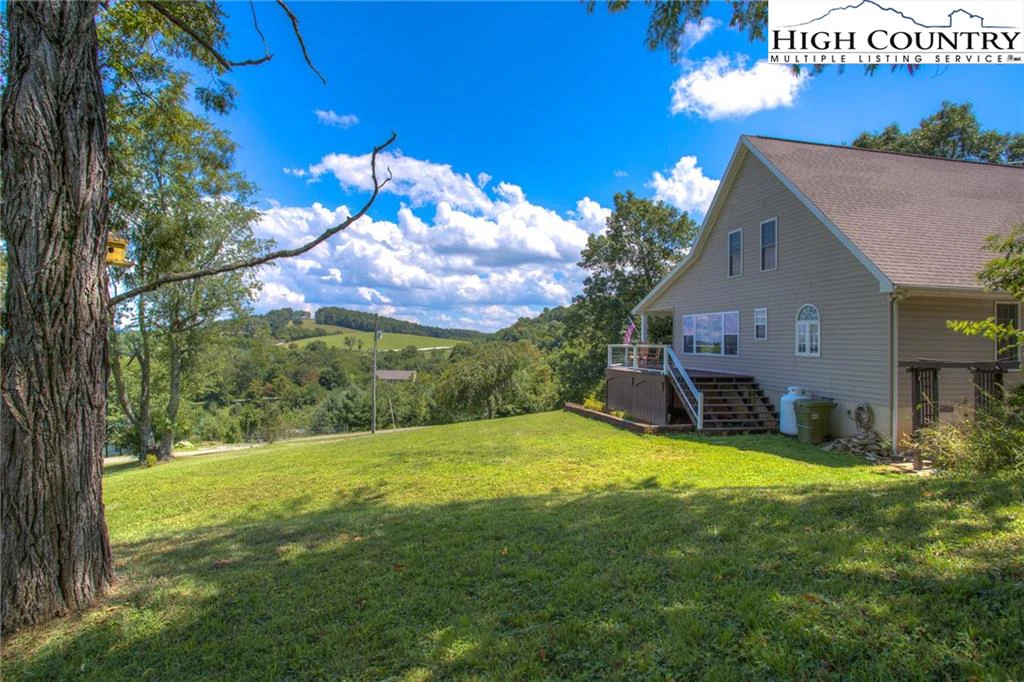 Image number 18 for the current listing