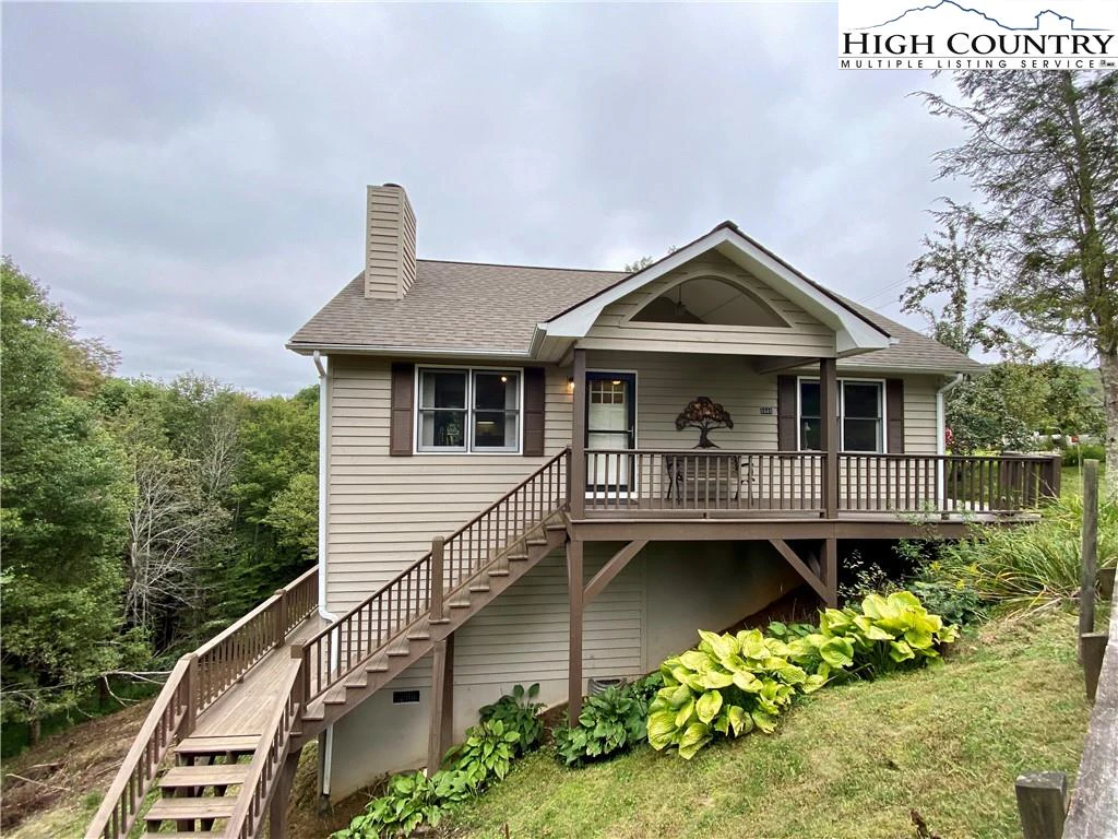Image number 1 for the current listing