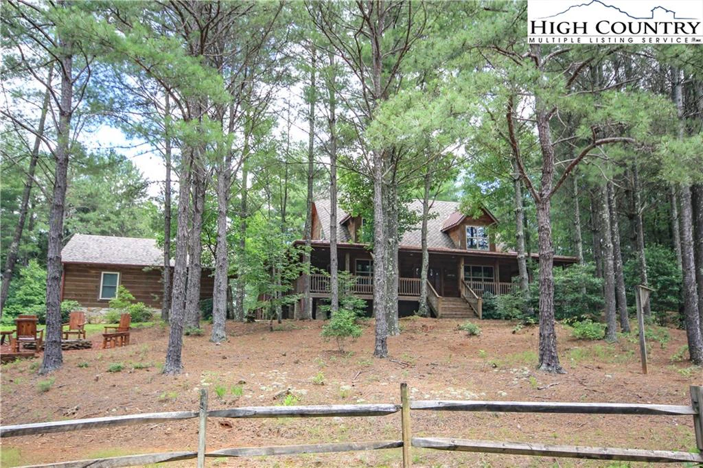 Image number 1 for the current listing