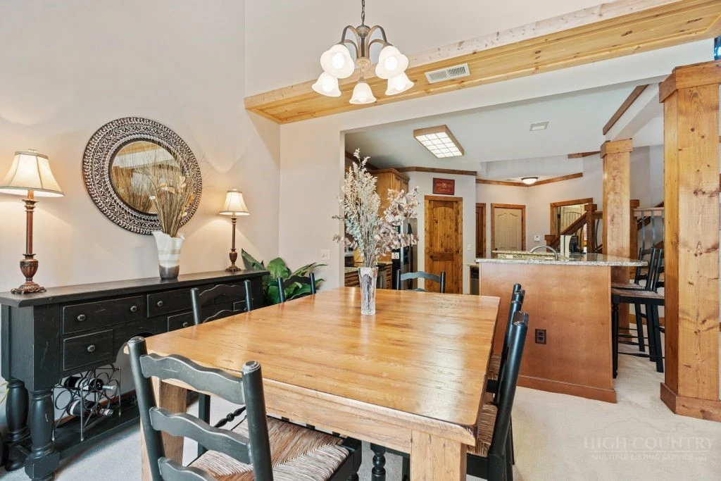 Image number 12 for the current listing