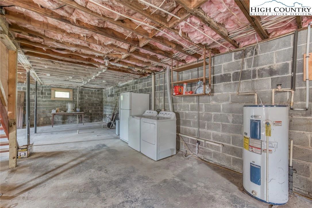 Image number 5 for the current listing