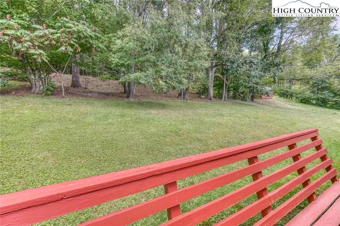 Image number 12 for the current listing