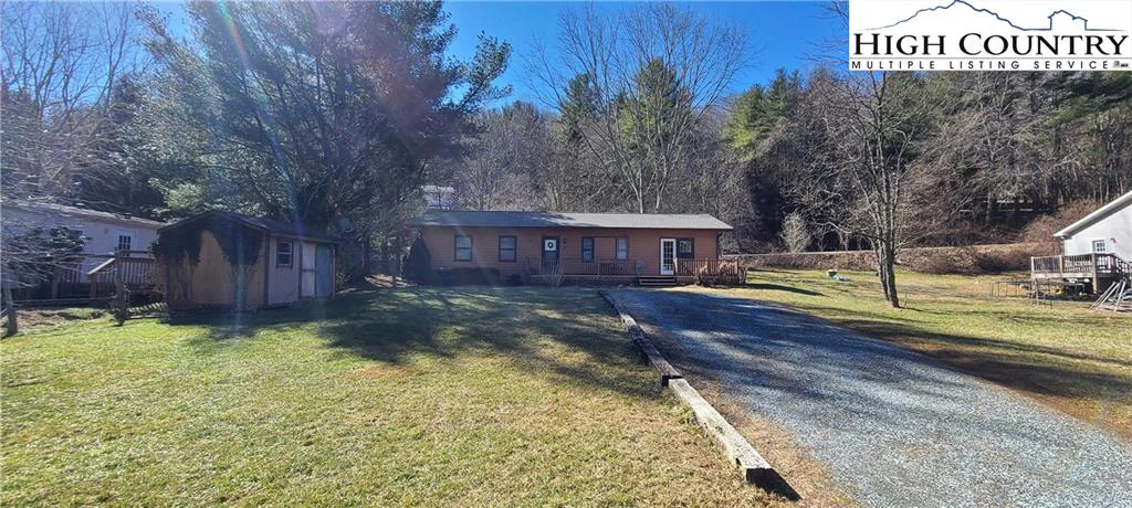 Image number 13 for the current listing