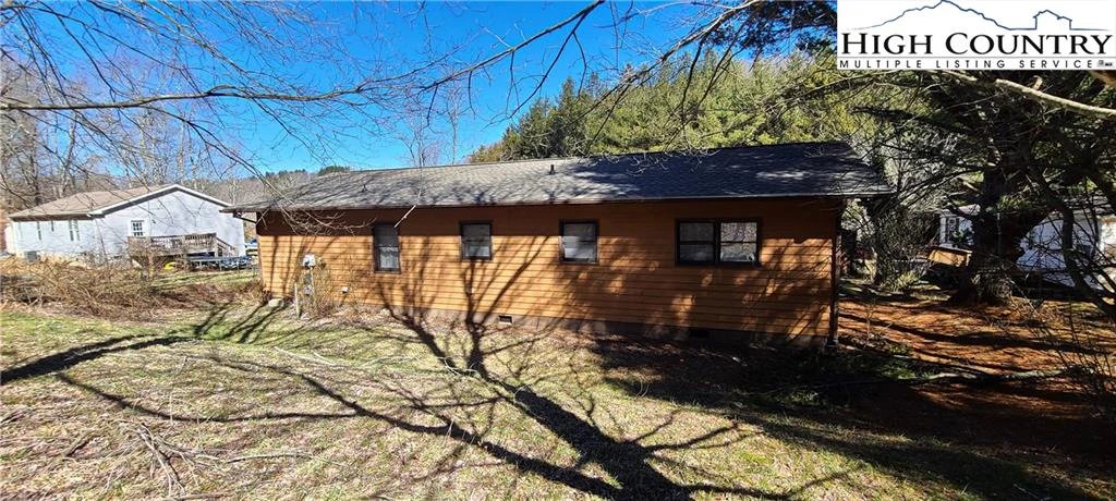 Image number 14 for the current listing