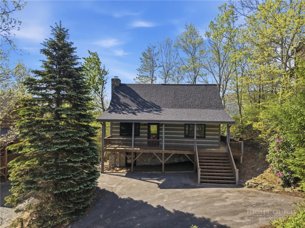 Image number 29 for the current listing