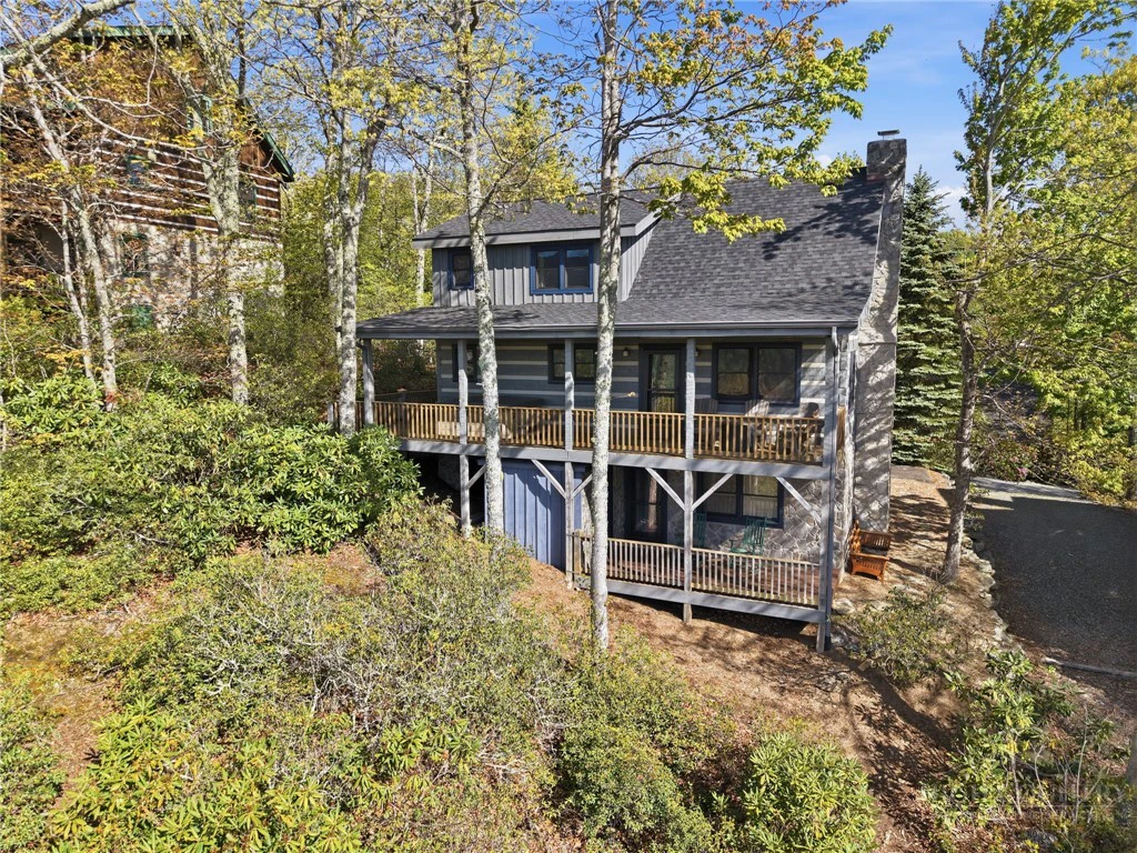 Image number 11 for the current listing