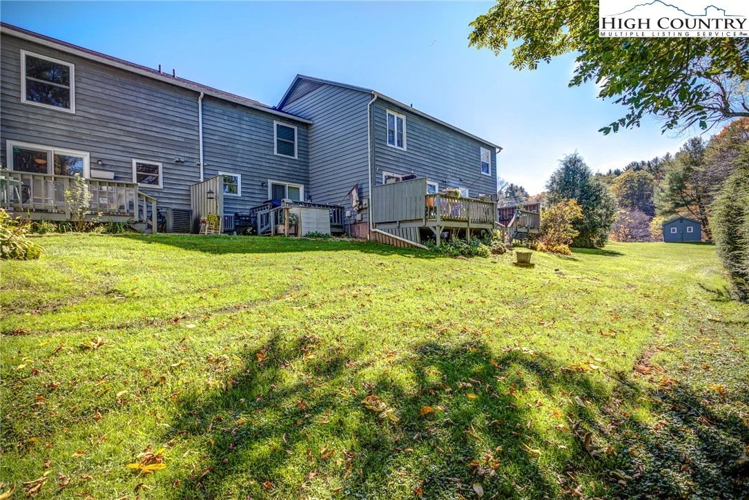Image number 12 for the current listing