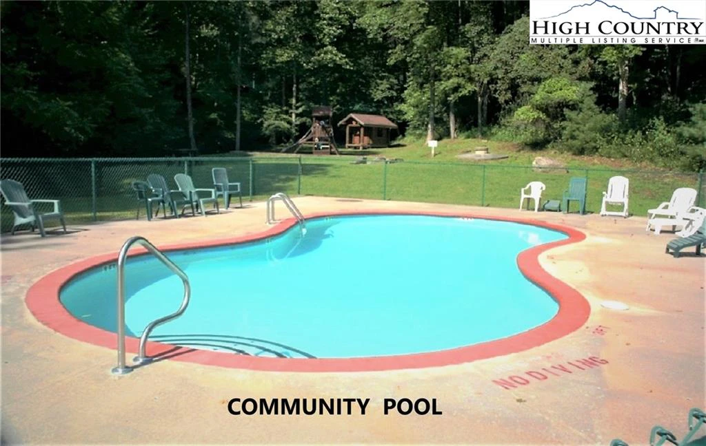 Image number 3 for the current listing