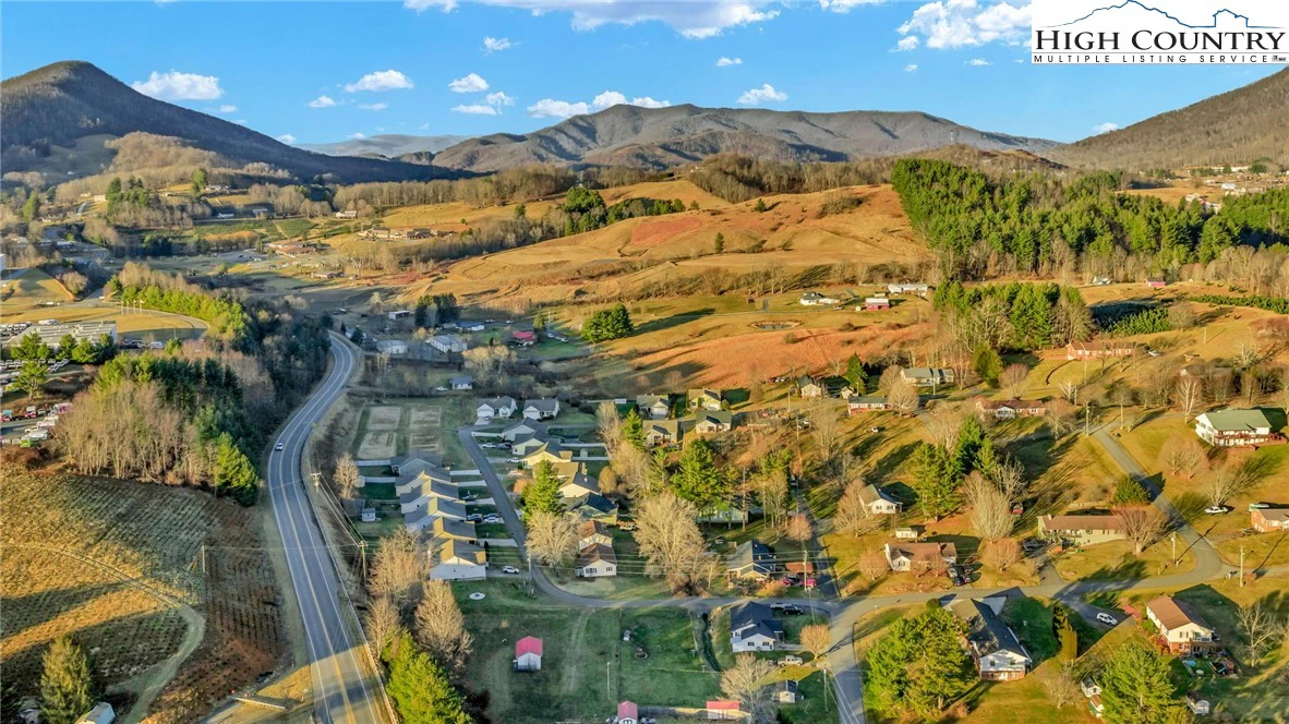 Image number 5 for the current listing