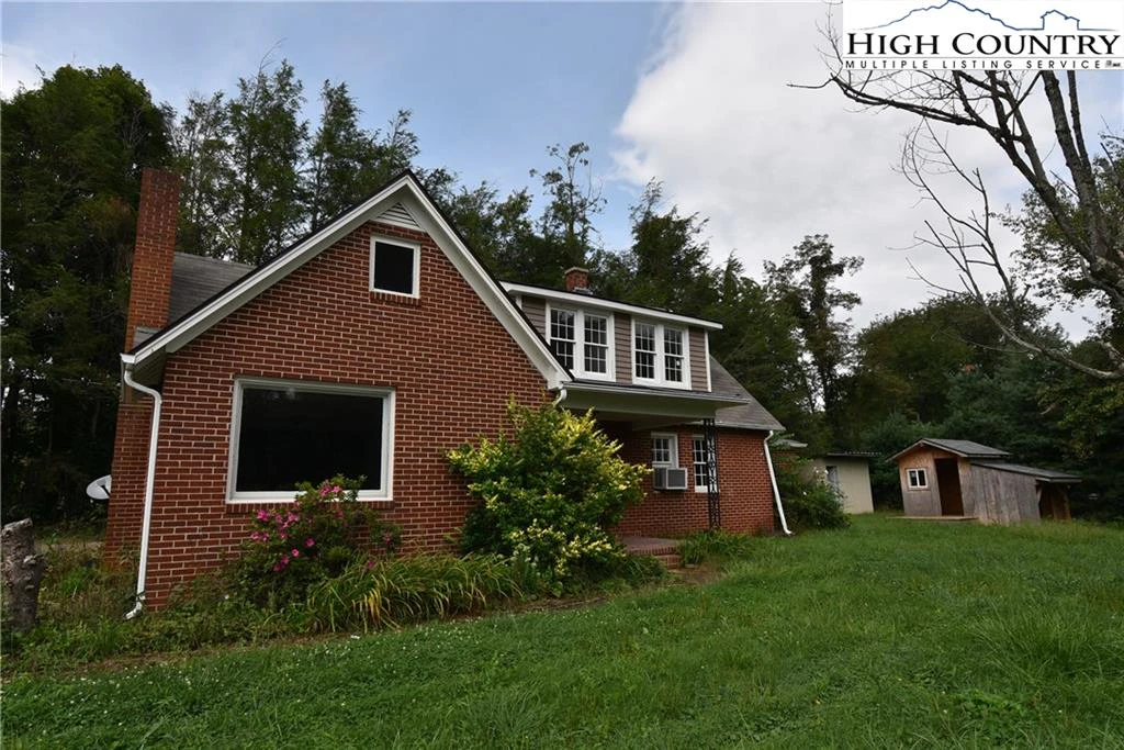 Image number 1 for the current listing