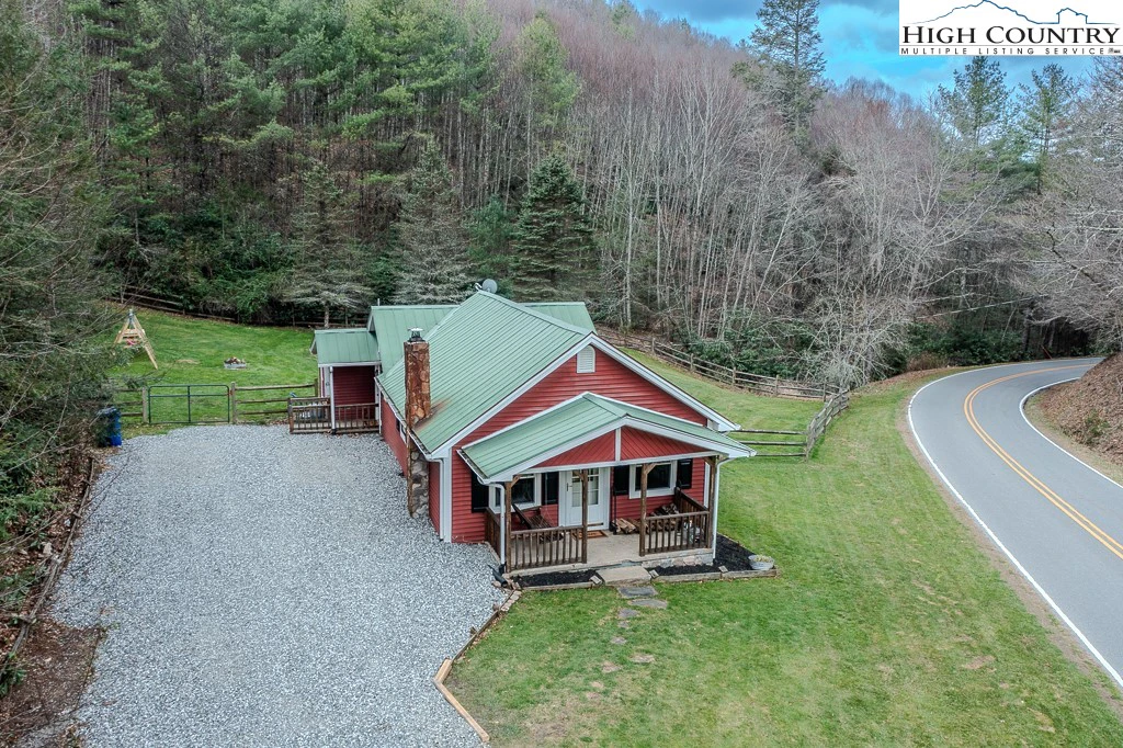 Image number 16 for the current listing