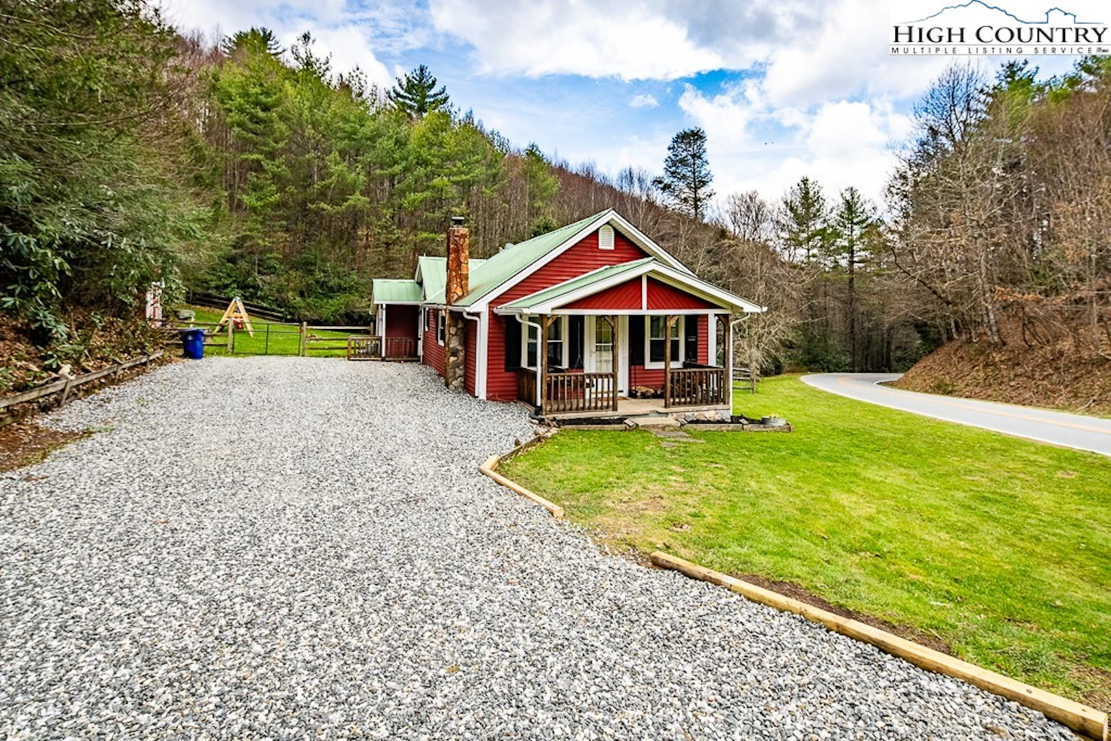 Image number 1 for the current listing