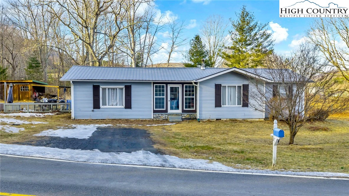 Image number 1 for the current listing