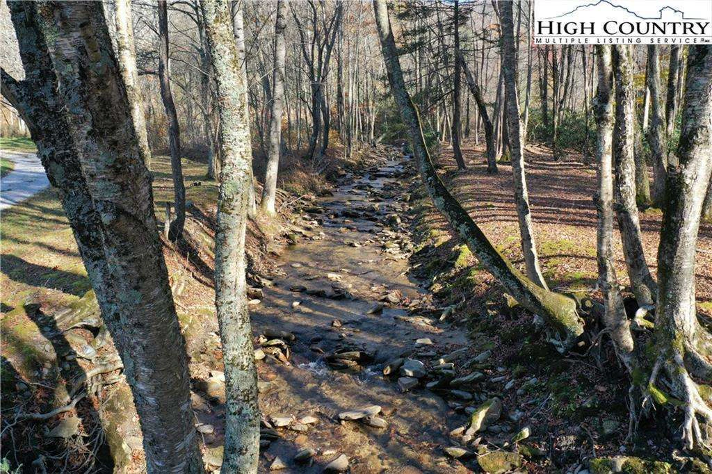 Image number 4 for the current listing