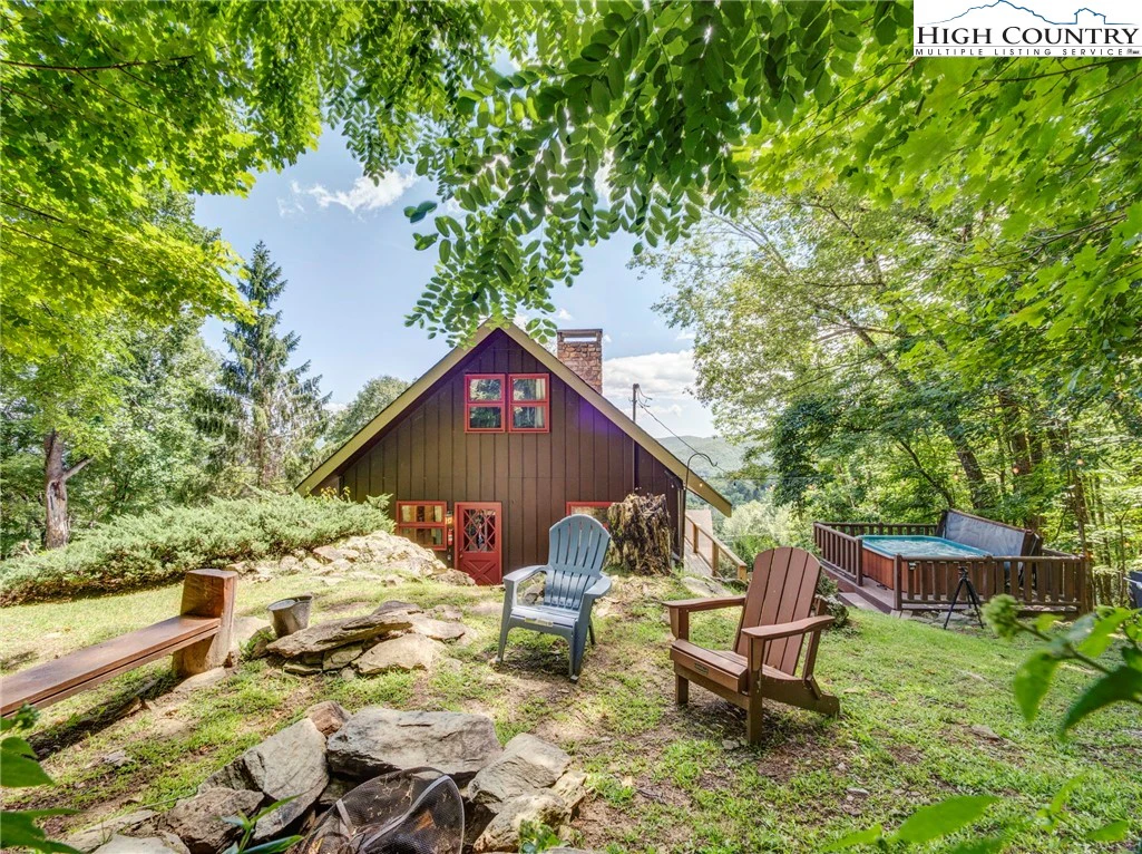 Image number 17 for the current listing