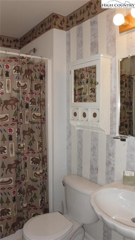 Image number 7 for the current listing