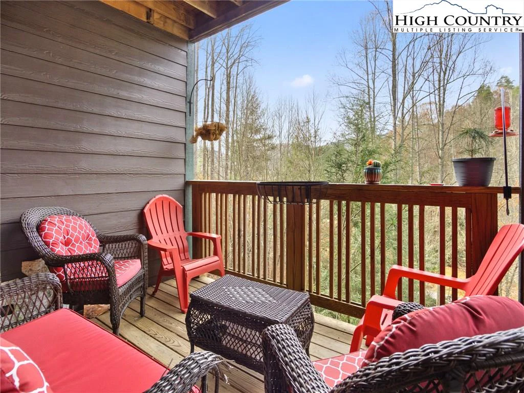 Image number 12 for the current listing