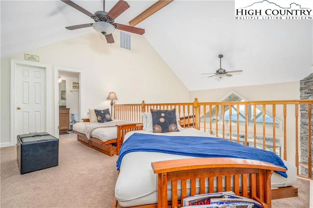 Image number 8 for the current listing