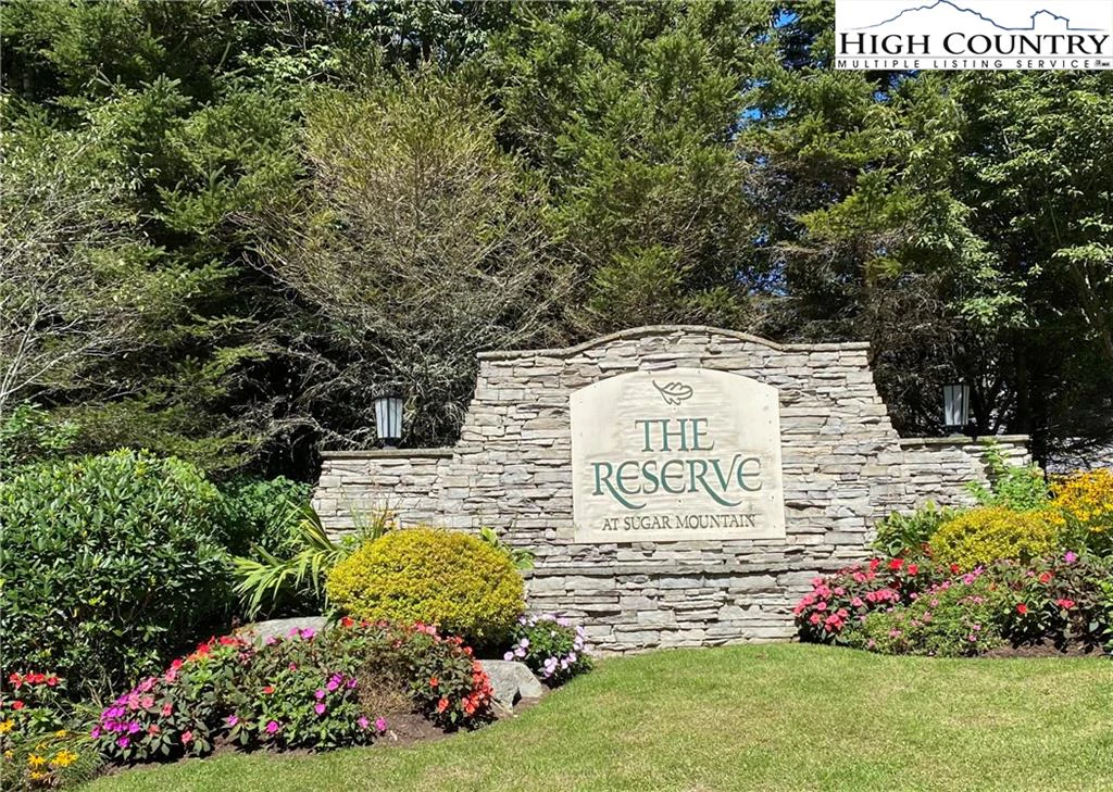 Image number 14 for the current listing