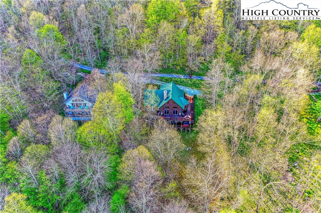 Image number 19 for the current listing