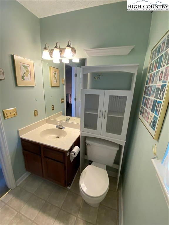 Image number 5 for the current listing