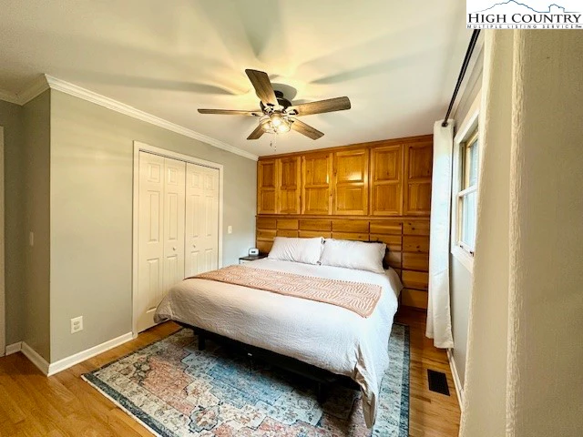 Image number 10 for the current listing