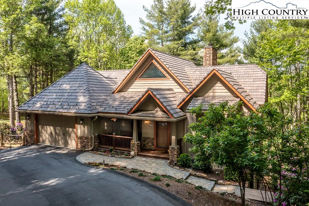 Image number 1 for the current listing