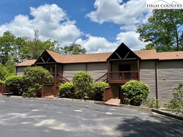 Image number 8 for the current listing