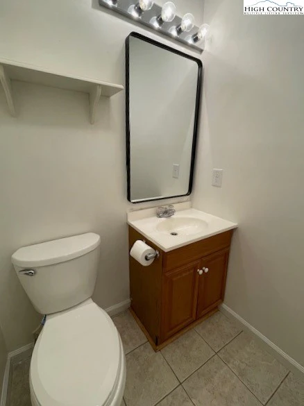 Image number 8 for the current listing