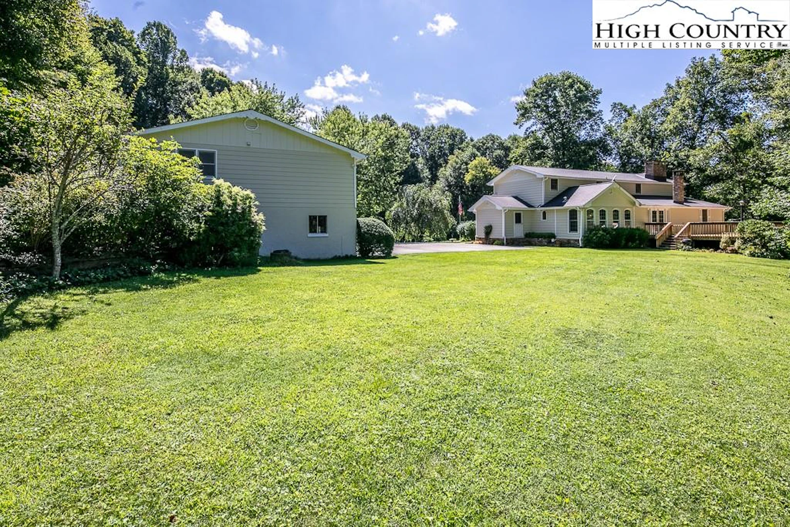 Image number 13 for the current listing