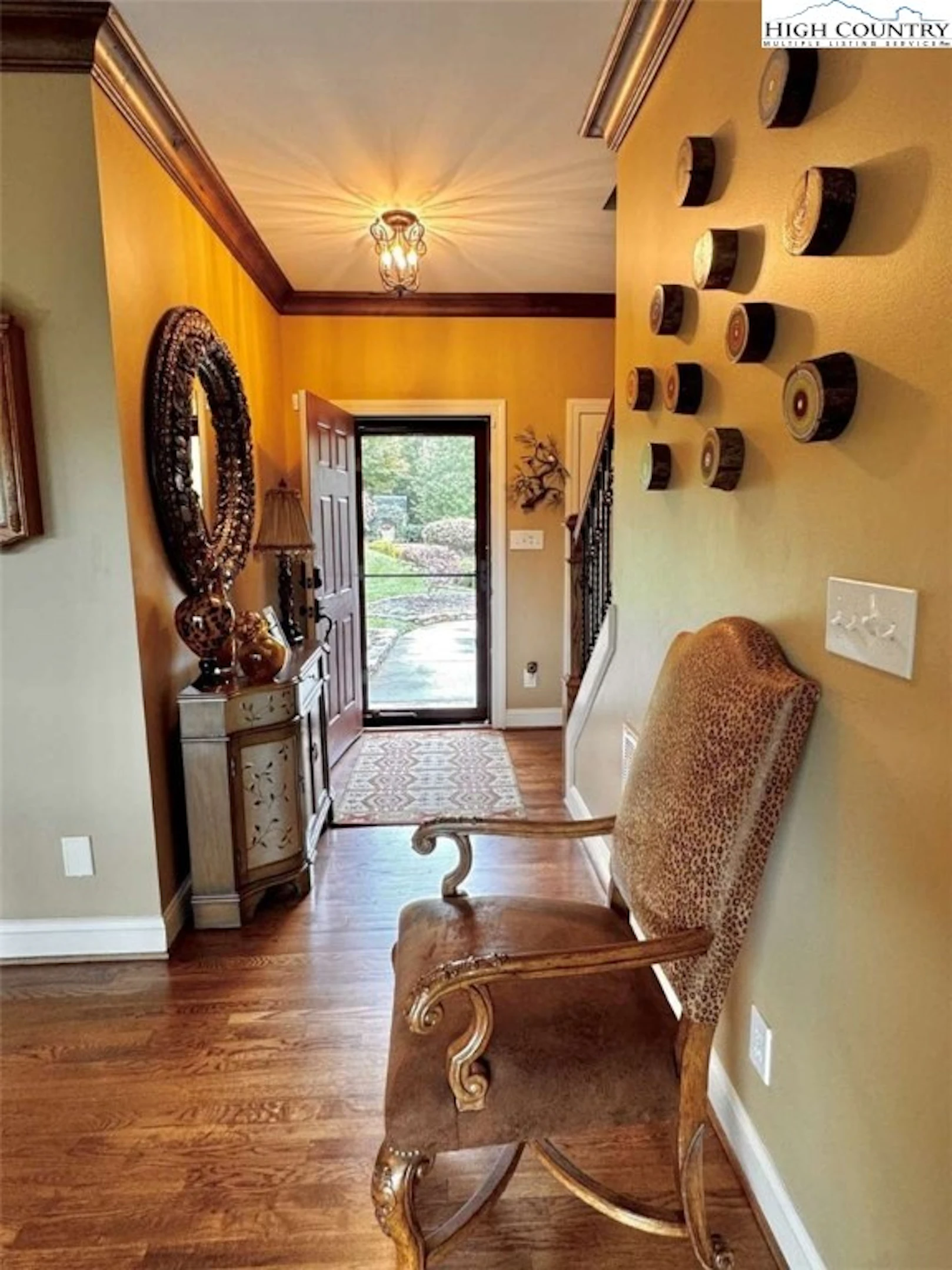Image number 20 for the current listing