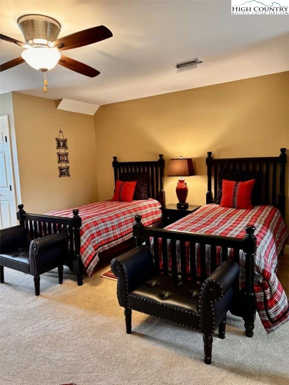 Image number 11 for the current listing