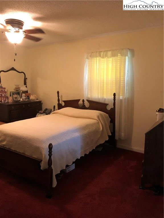 Image number 18 for the current listing