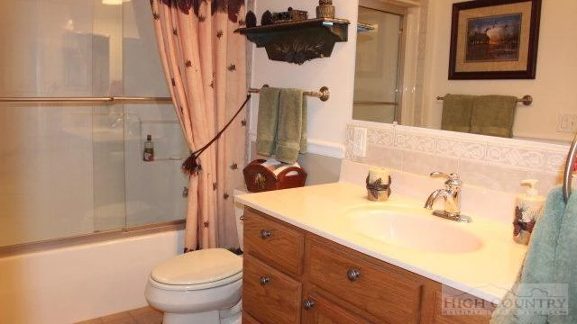 Image number 6 for the current listing