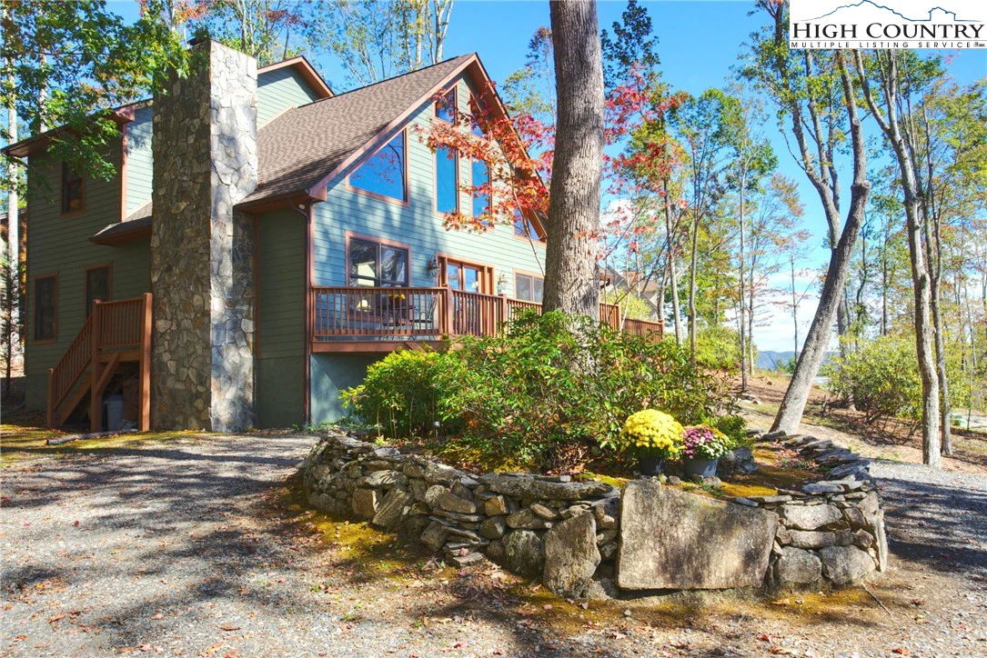 Image number 4 for the current listing
