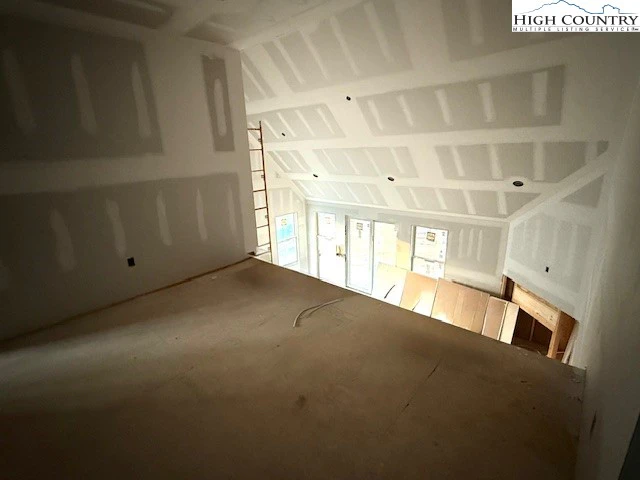 Image number 5 for the current listing