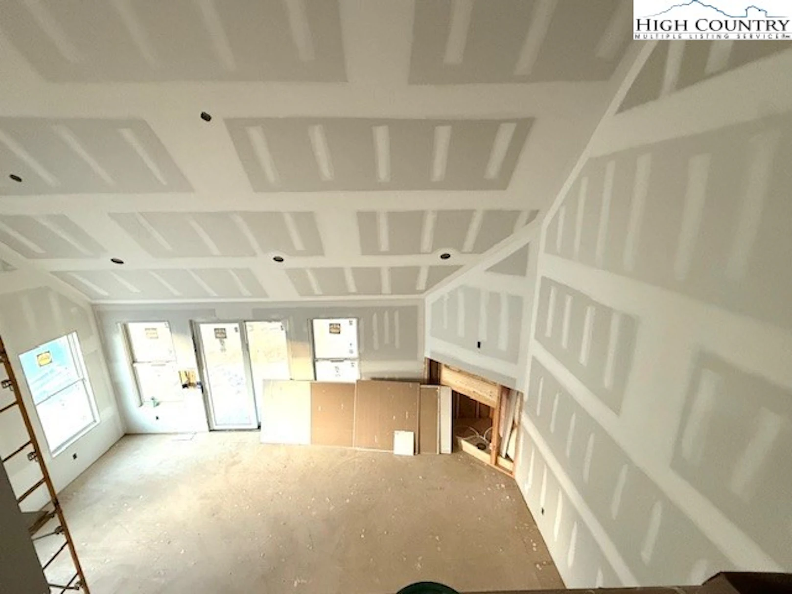 Image number 4 for the current listing