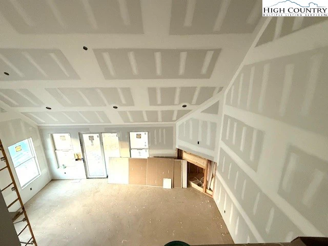 Image number 4 for the current listing