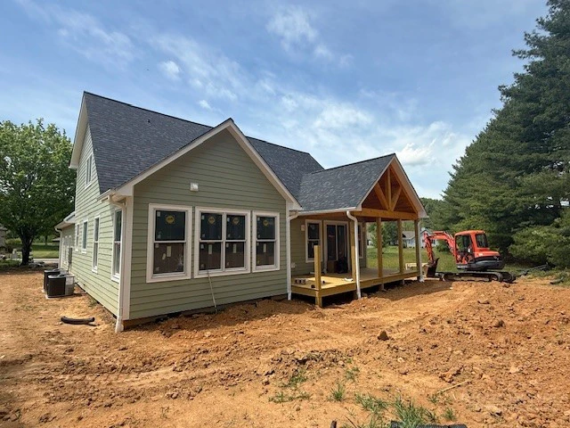 Image number 18 for the current listing