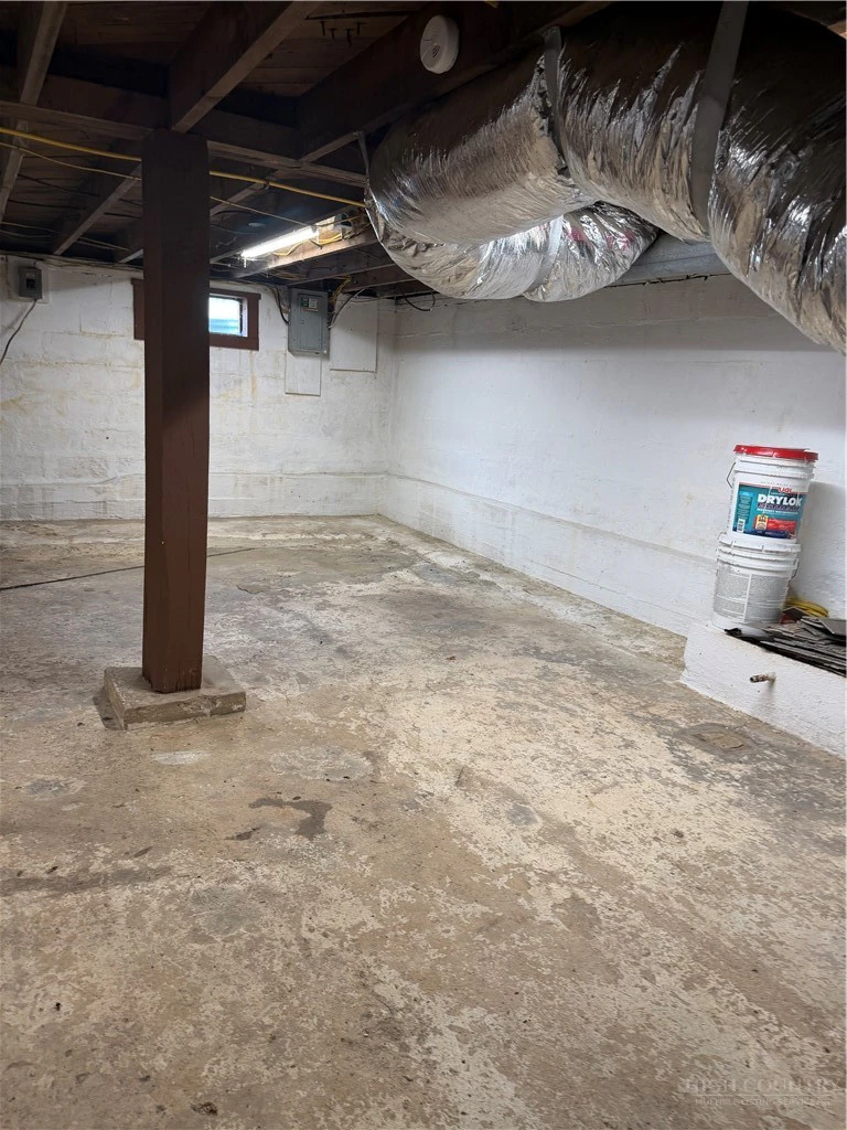 Image number 12 for the current listing