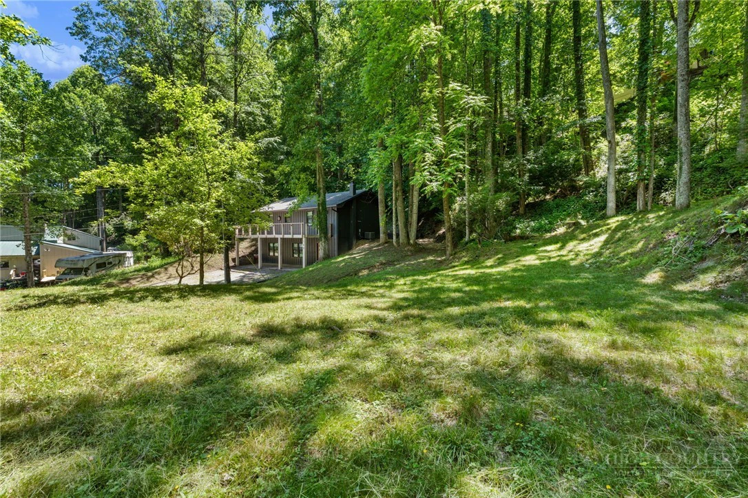 Image number 2 for the current listing